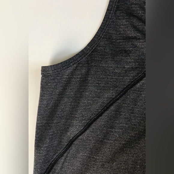 Human Performance Engineering Tank Top Size: S - Picture 9 of 10